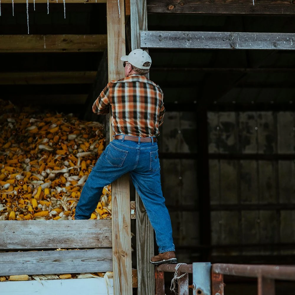 Carhartt® Relaxed Fit Heavyweight Tapered Jeans 30x32 Darkstone - Image 3